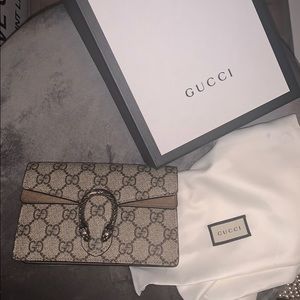 Gucci Dionysus GG Supreme super mini bag